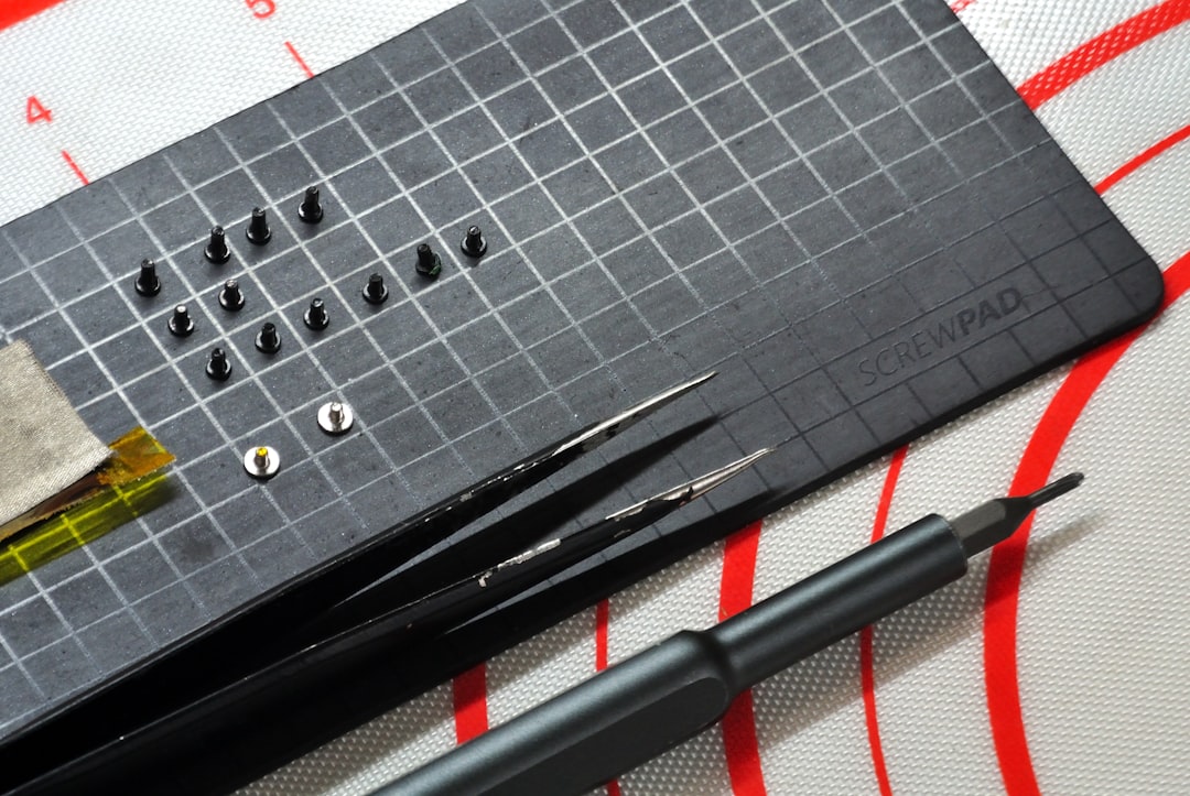 needle alignment precision